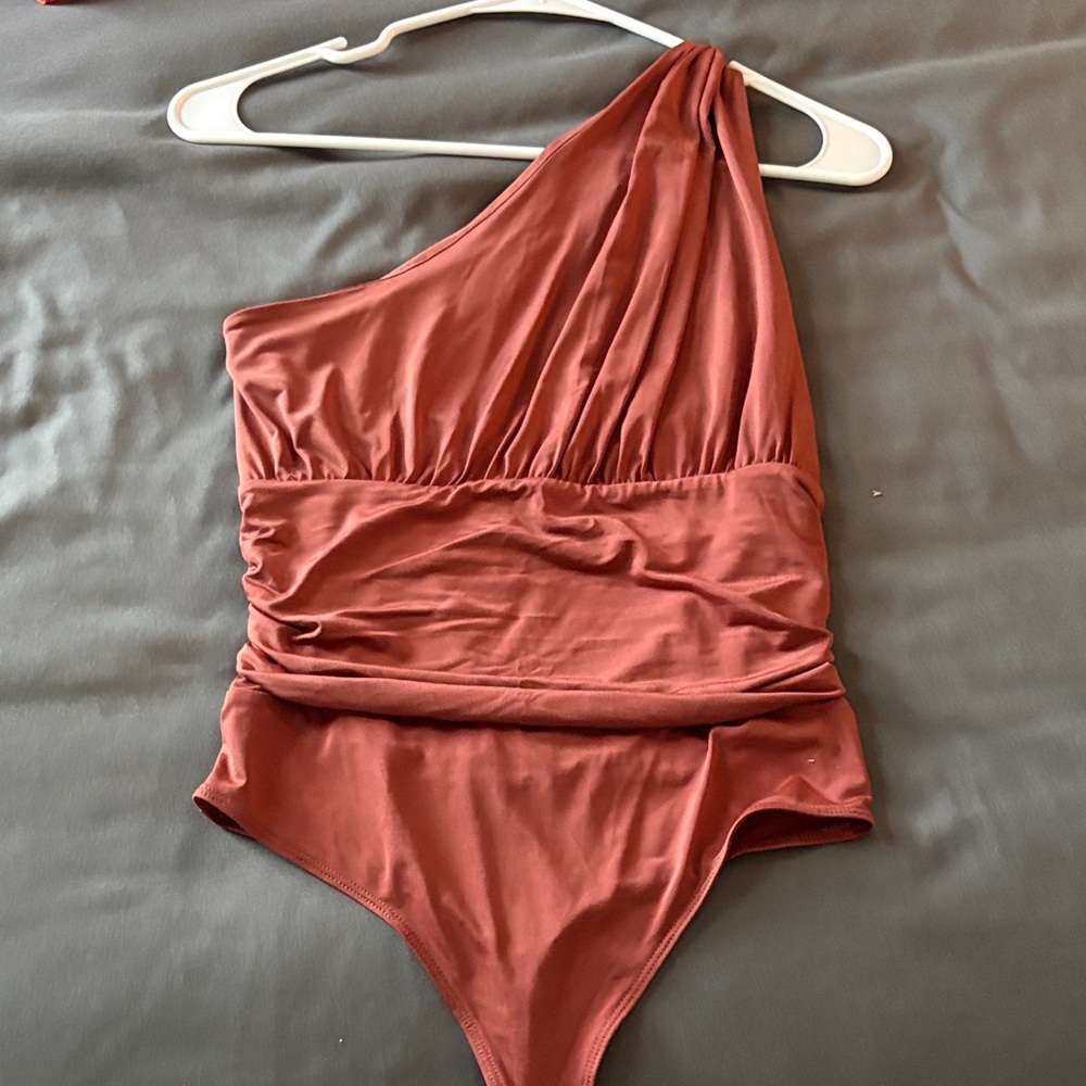 Express One-Shoulder Bodysuit in Rust